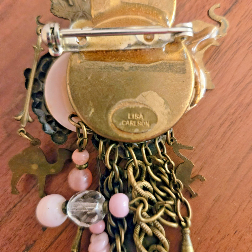 Vintage Lisa Carlson bronze dangle animal theme brooch with buttons pink beads - Picture 10 of 16